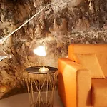 La Grotta A Bassa * Módica